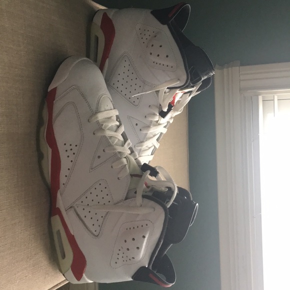Air Jordan 6 Retro “Bulls”